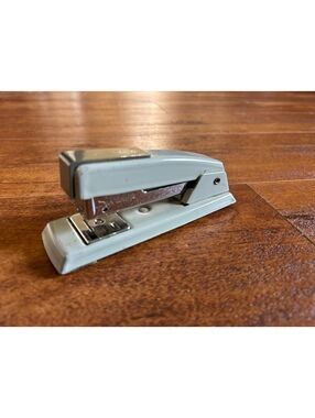 Vintage Swingline Stapler in Light Gray